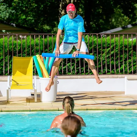 Les Eaux Chaudes Campsite